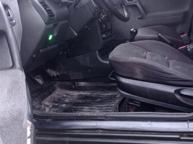 Черный ВАЗ 2111, объемом двигателя 1.6 л и пробегом 357 тыс. км за 1350 $, фото 6 на Automoto.ua