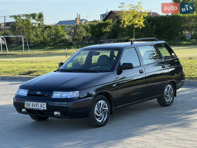 Черный ВАЗ 2111, объемом двигателя 1.6 л и пробегом 19 тыс. км за 4500 $, фото 3 на Automoto.ua