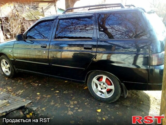 Черный ВАЗ 2111, объемом двигателя 1.6 л и пробегом 212 тыс. км за 2550 $, фото 5 на Automoto.ua