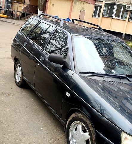 Черный ВАЗ 2111, объемом двигателя 1.6 л и пробегом 250 тыс. км за 1600 $, фото 2 на Automoto.ua