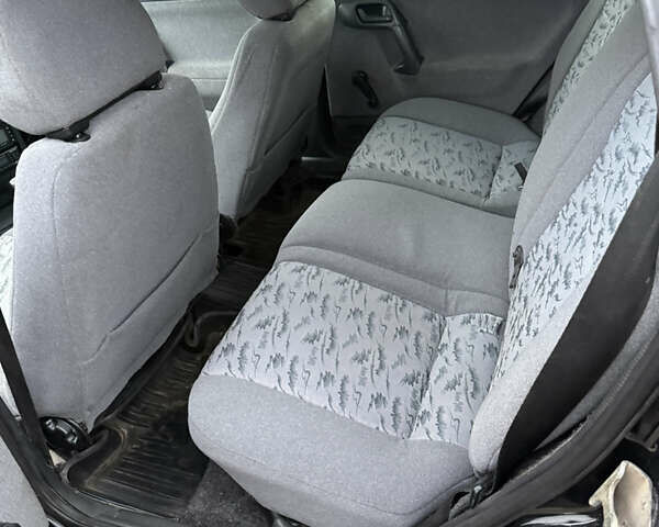 Черный ВАЗ 2111, объемом двигателя 1.6 л и пробегом 180 тыс. км за 2000 $, фото 13 на Automoto.ua