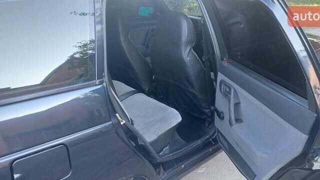 Черный ВАЗ 2111, объемом двигателя 1.6 л и пробегом 130 тыс. км за 3000 $, фото 11 на Automoto.ua
