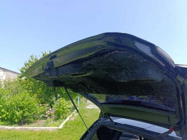 Черный ВАЗ 2111, объемом двигателя 0 л и пробегом 245 тыс. км за 2700 $, фото 7 на Automoto.ua