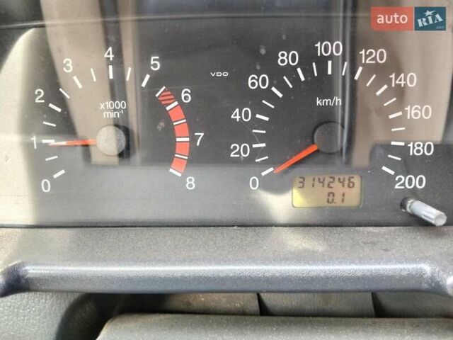 Черный ВАЗ 2111, объемом двигателя 1.6 л и пробегом 314 тыс. км за 1700 $, фото 26 на Automoto.ua