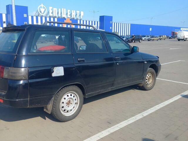 Черный ВАЗ 2111, объемом двигателя 1.5 л и пробегом 213 тыс. км за 1500 $, фото 2 на Automoto.ua