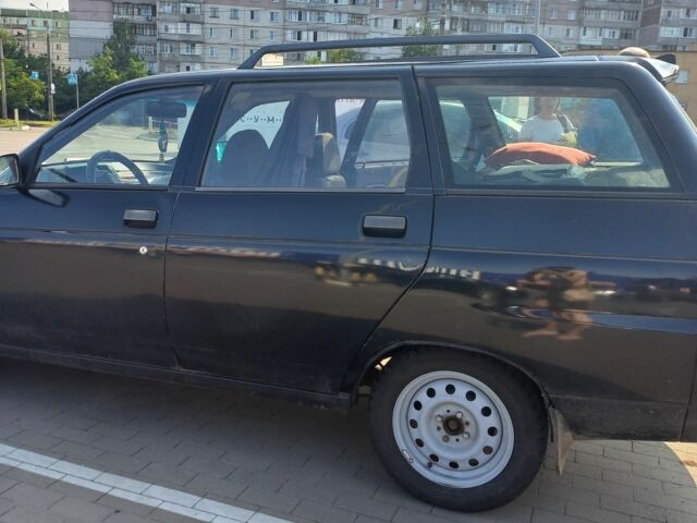 Черный ВАЗ 2111, объемом двигателя 1.5 л и пробегом 213 тыс. км за 1500 $, фото 4 на Automoto.ua
