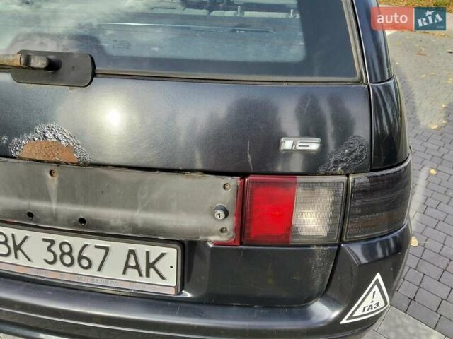 Черный ВАЗ 2111, объемом двигателя 1.6 л и пробегом 314 тыс. км за 1700 $, фото 12 на Automoto.ua