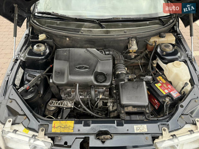 Черный ВАЗ 2111, объемом двигателя 0 л и пробегом 150 тыс. км за 1750 $, фото 31 на Automoto.ua