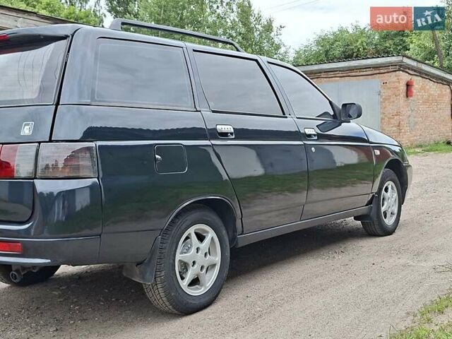 Черный ВАЗ 2111, объемом двигателя 1.6 л и пробегом 157 тыс. км за 2750 $, фото 4 на Automoto.ua