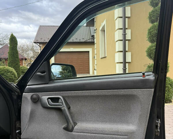 ВАЗ 2111 2007 в Косове на Automoto.ua Черный ВАЗ 2111, объемом двигателя 0 л и пробегом 150 тыс. км за 1750 $, фото 18 на Automoto.ua