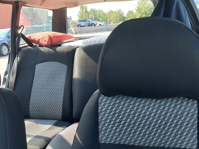 Черный ВАЗ 2111, объемом двигателя 1.5 л и пробегом 213 тыс. км за 1500 $, фото 10 на Automoto.ua