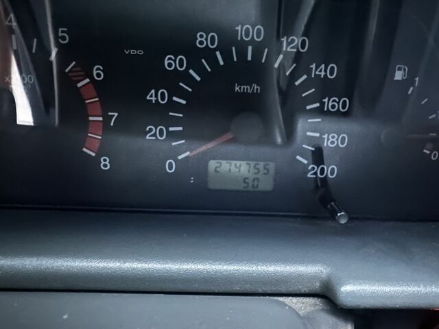 Черный ВАЗ 2111, объемом двигателя 1.6 л и пробегом 275 тыс. км за 1600 $, фото 4 на Automoto.ua