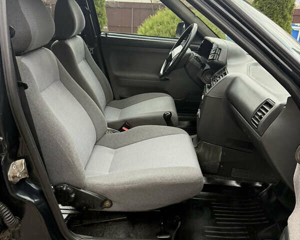 Черный ВАЗ 2111, объемом двигателя 0 л и пробегом 150 тыс. км за 1750 $, фото 27 на Automoto.ua