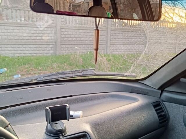 Черный ВАЗ 2111, объемом двигателя 1.6 л и пробегом 150 тыс. км за 1250 $, фото 5 на Automoto.ua