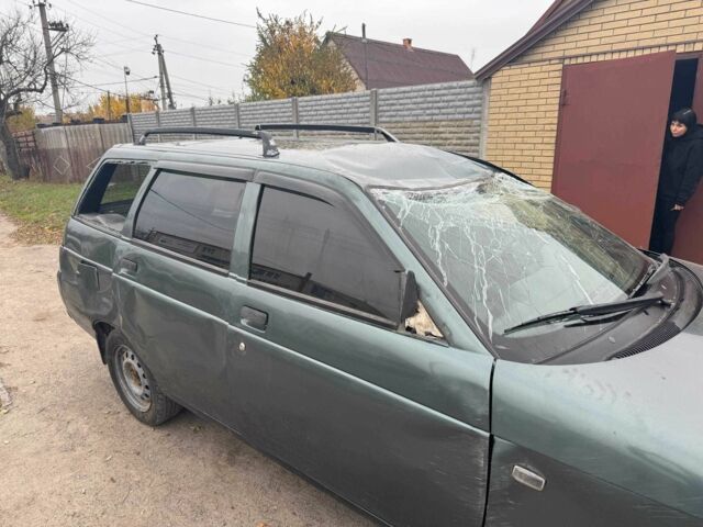 Черный ВАЗ 2111, объемом двигателя 1.5 л и пробегом 251 тыс. км за 850 $, фото 1 на Automoto.ua
