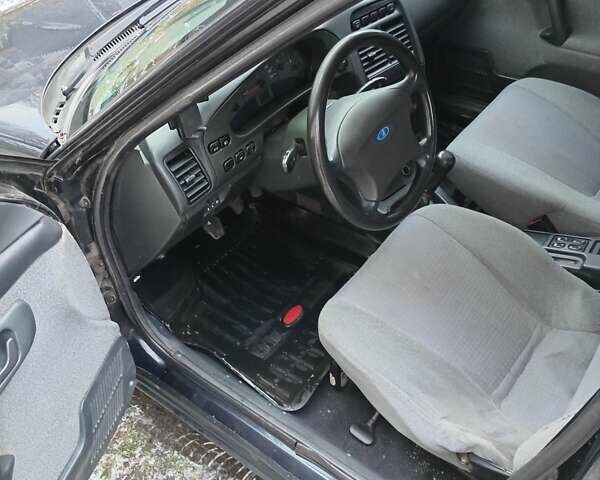 Черный ВАЗ 2111, объемом двигателя 1.6 л и пробегом 162 тыс. км за 3000 $, фото 9 на Automoto.ua