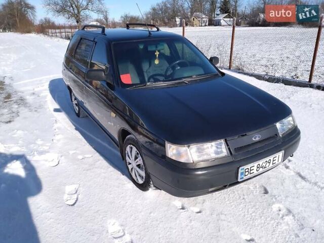 Чорний ВАЗ 2111, об'ємом двигуна 1.6 л та пробігом 193 тис. км за 2300 $, фото 1 на Automoto.ua