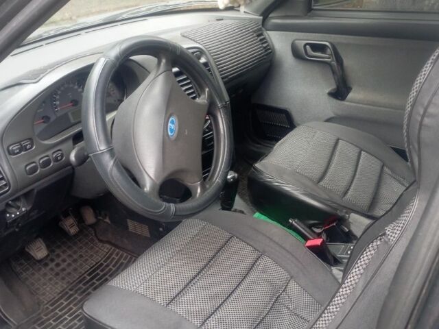 Черный ВАЗ 2111, объемом двигателя 1.6 л и пробегом 171 тыс. км за 1900 $, фото 5 на Automoto.ua