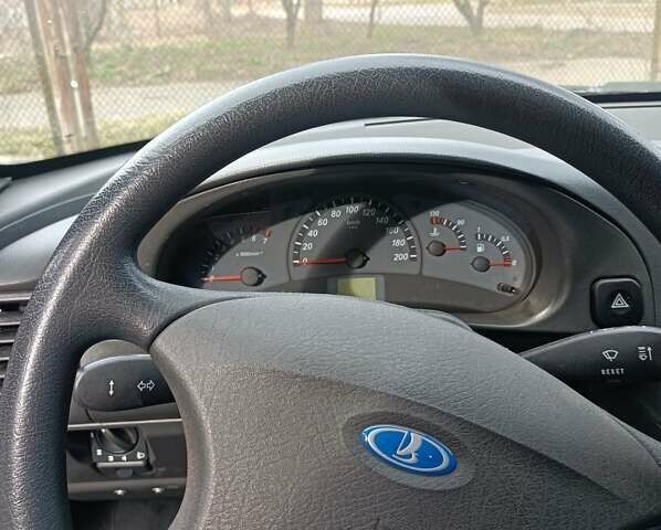 Черный ВАЗ 2111, объемом двигателя 1.6 л и пробегом 59 тыс. км за 3300 $, фото 6 на Automoto.ua