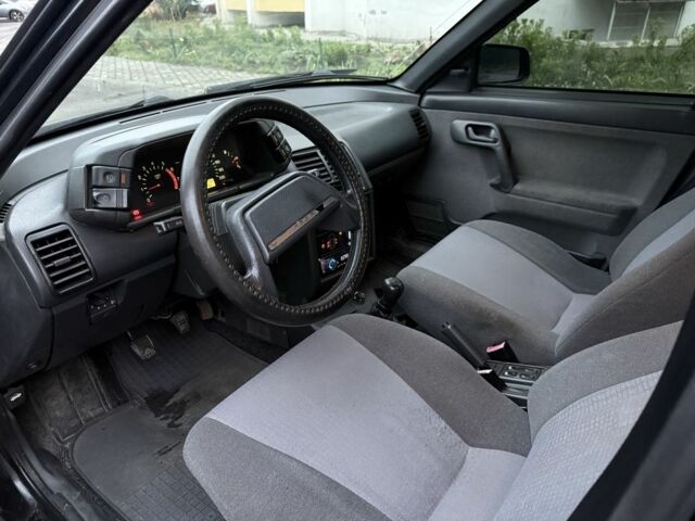 Черный ВАЗ 2111, объемом двигателя 1.6 л и пробегом 146 тыс. км за 1650 $, фото 7 на Automoto.ua