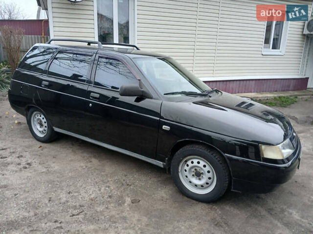 Черный ВАЗ 2111, объемом двигателя 1.6 л и пробегом 200 тыс. км за 2500 $, фото 1 на Automoto.ua