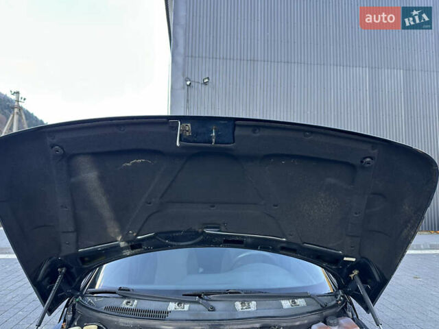 Черный ВАЗ 2111, объемом двигателя 1.6 л и пробегом 103 тыс. км за 2200 $, фото 38 на Automoto.ua