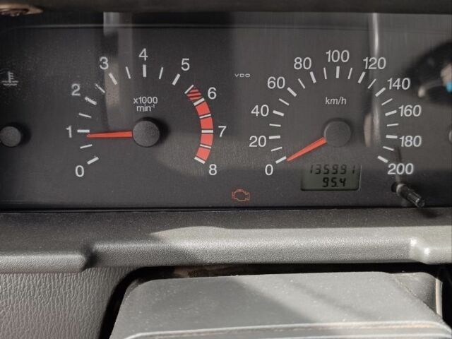 Черный ВАЗ 2111, объемом двигателя 1.6 л и пробегом 150 тыс. км за 1250 $, фото 6 на Automoto.ua