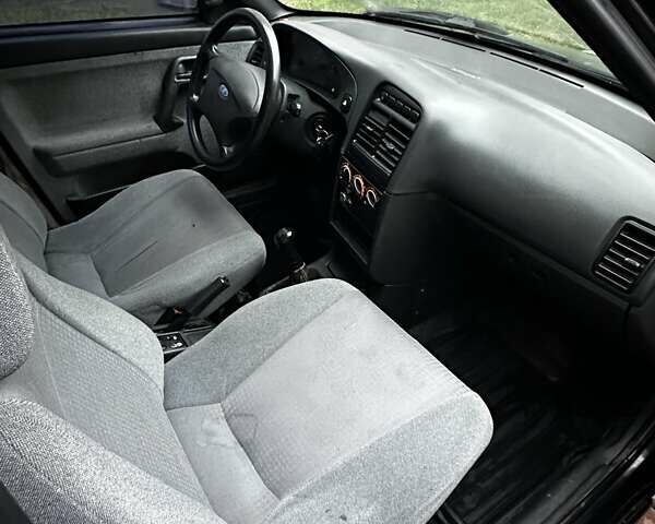 Черный ВАЗ 2111, объемом двигателя 1.6 л и пробегом 149 тыс. км за 1600 $, фото 29 на Automoto.ua