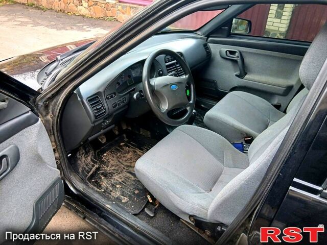Черный ВАЗ 2111, объемом двигателя 1.6 л и пробегом 179 тыс. км за 1650 $, фото 4 на Automoto.ua