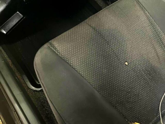 Черный ВАЗ 2111, объемом двигателя 1.6 л и пробегом 240 тыс. км за 1900 $, фото 9 на Automoto.ua