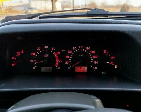 Черный ВАЗ 2111, объемом двигателя 1.6 л и пробегом 209 тыс. км за 1400 $, фото 2 на Automoto.ua