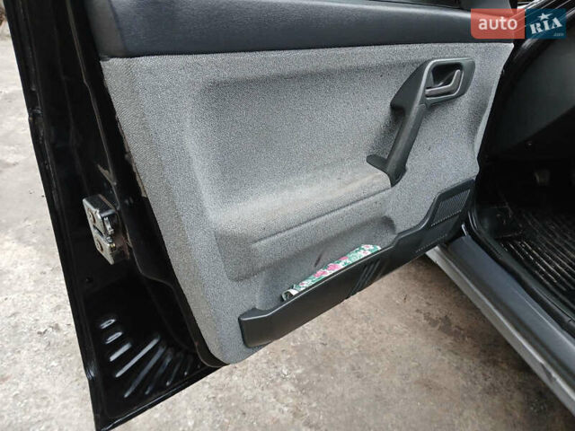 Черный ВАЗ 2111, объемом двигателя 1.6 л и пробегом 200 тыс. км за 2500 $, фото 10 на Automoto.ua