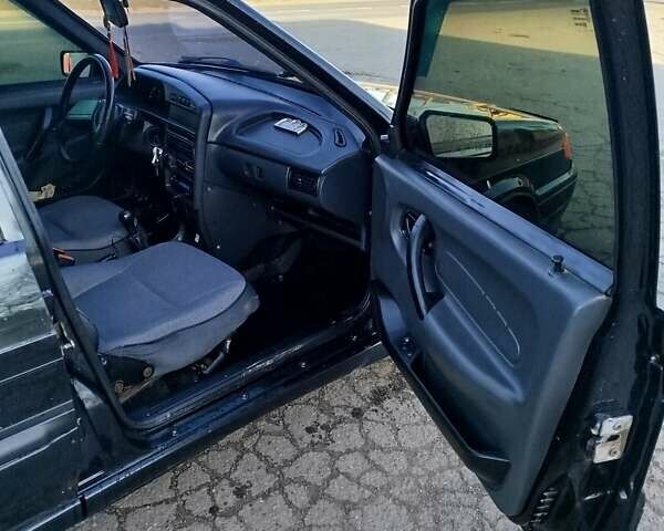 Черный ВАЗ 2111, объемом двигателя 1.6 л и пробегом 209 тыс. км за 1400 $, фото 8 на Automoto.ua