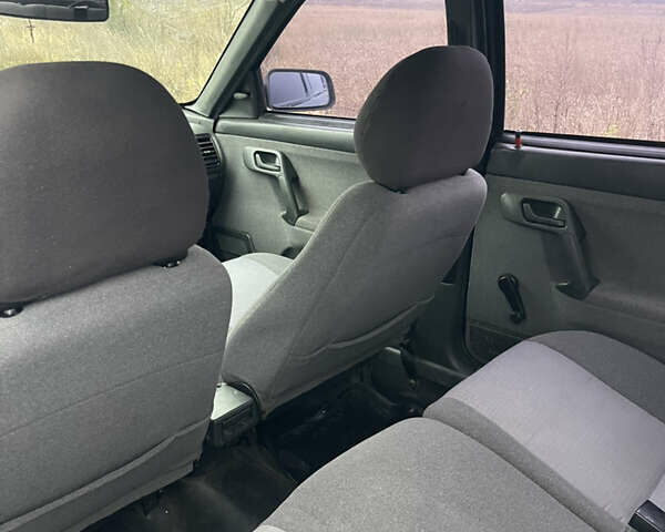 Черный ВАЗ 2111, объемом двигателя 1.5 л и пробегом 117 тыс. км за 2200 $, фото 4 на Automoto.ua