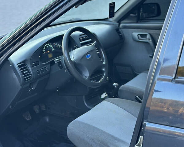 Чорний ВАЗ 2111, об'ємом двигуна 1.6 л та пробігом 103 тис. км за 1999 $, фото 20 на Automoto.ua