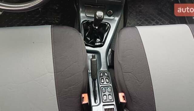 Черный ВАЗ 2111, объемом двигателя 1.6 л и пробегом 158 тыс. км за 2350 $, фото 13 на Automoto.ua