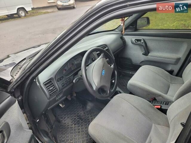 Черный ВАЗ 2111, объемом двигателя 1.6 л и пробегом 190 тыс. км за 1650 $, фото 6 на Automoto.ua