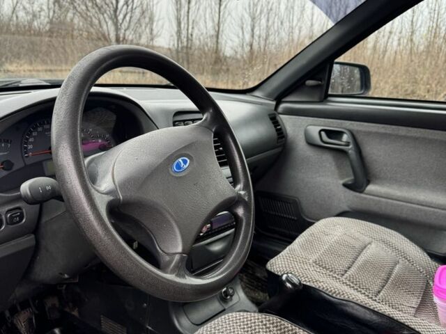 Черный ВАЗ 2111, объемом двигателя 1.6 л и пробегом 220 тыс. км за 2300 $, фото 12 на Automoto.ua