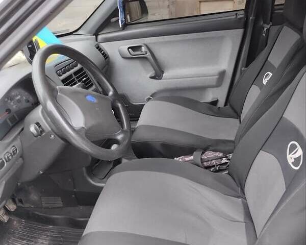 ВАЗ 2111 2009 в Чернигове на Automoto.ua Черный ВАЗ 2111, объемом двигателя 1.6 л и пробегом 148 тыс. км за 3000 $, фото 5 на Automoto.ua