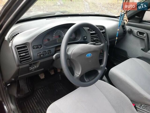 Черный ВАЗ 2111, объемом двигателя 1.6 л и пробегом 160 тыс. км за 2799 $, фото 17 на Automoto.ua