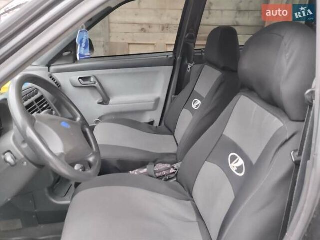 ВАЗ 2111 2009 в Чернигове на Automoto.ua Черный ВАЗ 2111, объемом двигателя 1.6 л и пробегом 148 тыс. км за 3000 $, фото 7 на Automoto.ua