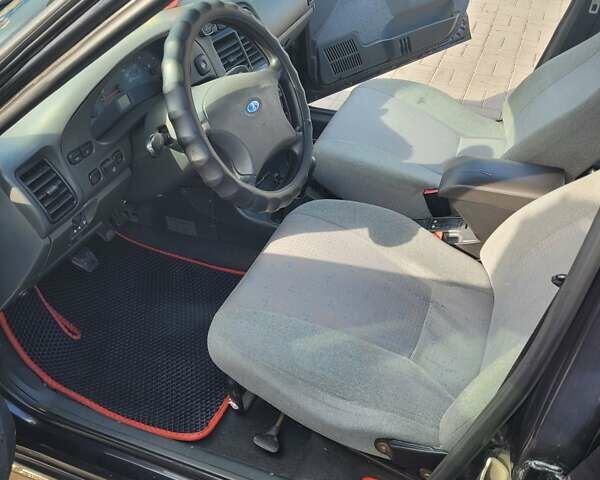 Черный ВАЗ 2111, объемом двигателя 1.6 л и пробегом 146 тыс. км за 2400 $, фото 9 на Automoto.ua