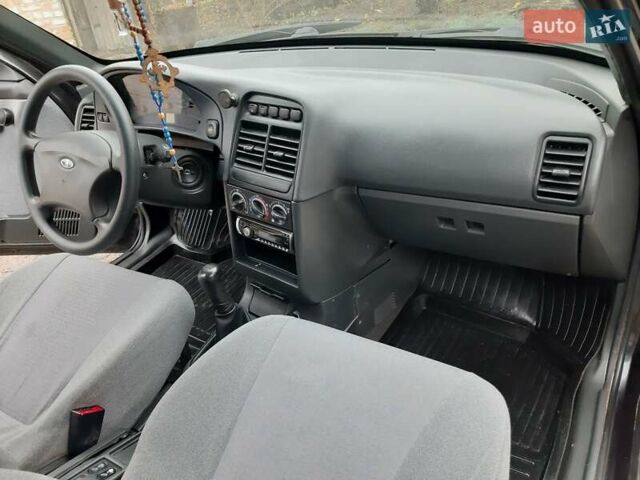 Черный ВАЗ 2111, объемом двигателя 1.6 л и пробегом 160 тыс. км за 2799 $, фото 24 на Automoto.ua