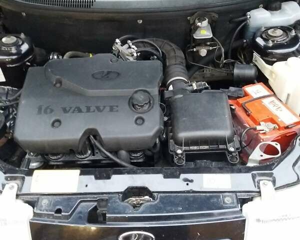 Черный ВАЗ 2111, объемом двигателя 1.6 л и пробегом 99 тыс. км за 3000 $, фото 6 на Automoto.ua