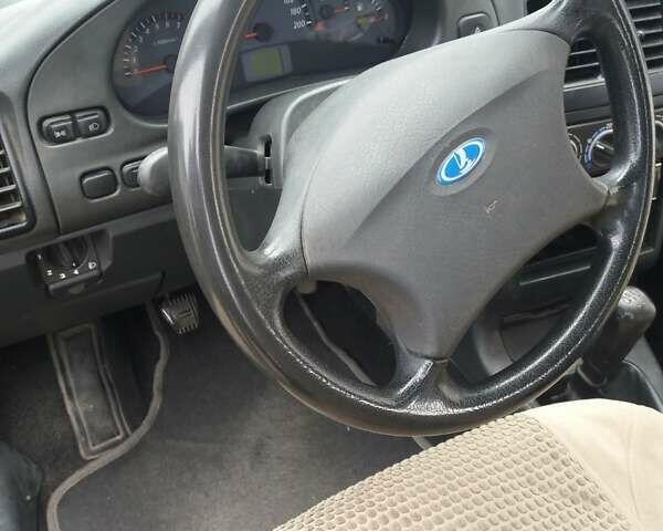 Черный ВАЗ 2111, объемом двигателя 1.6 л и пробегом 99 тыс. км за 3000 $, фото 3 на Automoto.ua