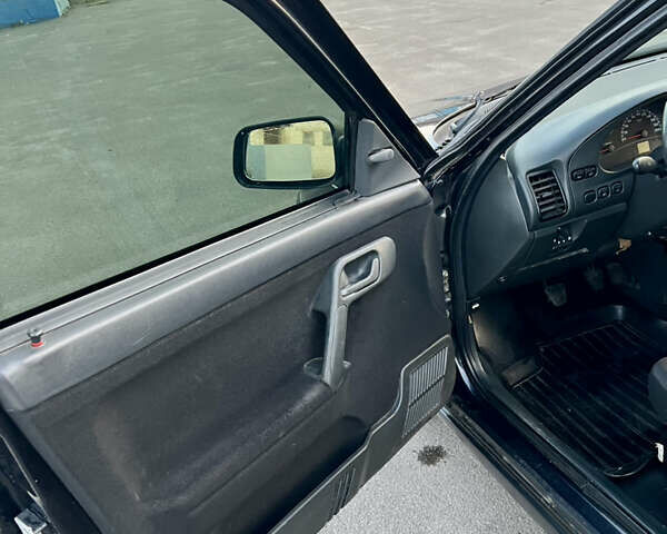 Чорний ВАЗ 2111, об'ємом двигуна 1.6 л та пробігом 140 тис. км за 2650 $, фото 20 на Automoto.ua