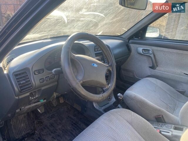 Черный ВАЗ 2111, объемом двигателя 1.6 л и пробегом 150 тыс. км за 1500 $, фото 1 на Automoto.ua