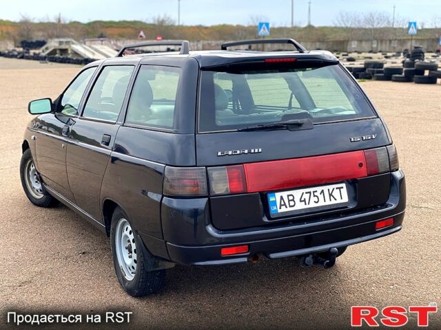 Черный ВАЗ 2111, объемом двигателя 1.6 л и пробегом 128 тыс. км за 2700 $, фото 4 на Automoto.ua