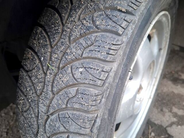 Чорний ВАЗ 2111, об'ємом двигуна 1.6 л та пробігом 153 тис. км за 2200 $, фото 1 на Automoto.ua