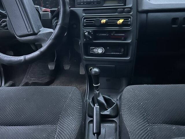 Червоний ВАЗ 2111, об'ємом двигуна 1.6 л та пробігом 3 тис. км за 1900 $, фото 6 на Automoto.ua